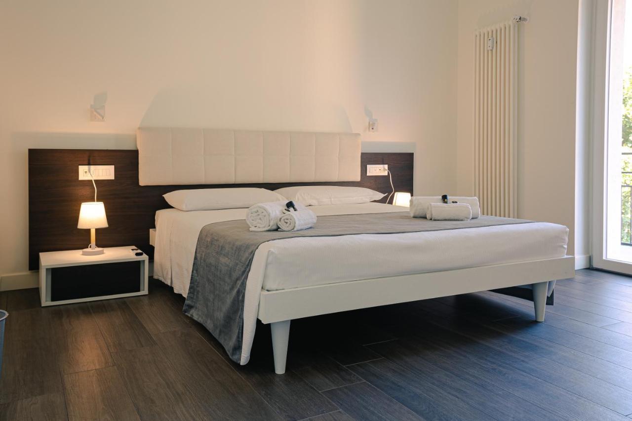 Verona Centre Suite - Royal Welcome ภายนอก รูปภาพ